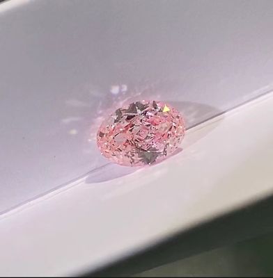 Le laboratoire coupé brillant ovale a créé le diamant lâche rose de Mohs des diamants roses 10