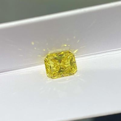 Le laboratoire synthétique de coupe d'élément chauffant a créé le carat jaune des diamants 2-2.99