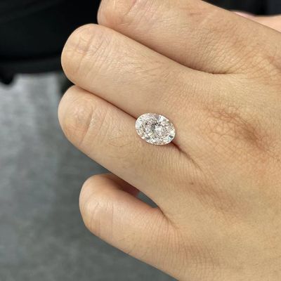 Diamants synthétiques lâches VVS-VS d'ovale des décorations 1-1.99Carat de bijoux