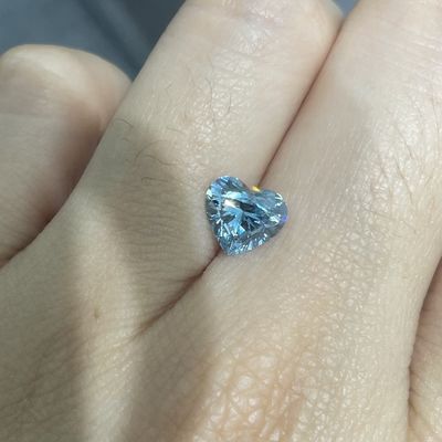 Les diamants roses développés par laboratoire synthétique 1.27ct IGI de forme de coeur ont délivré un certificat VS1