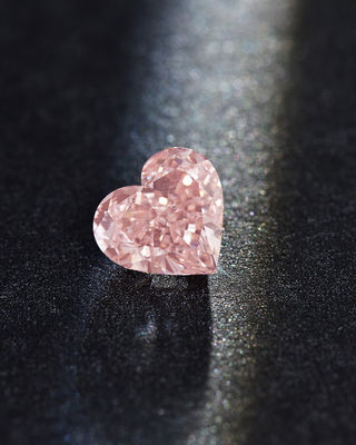 Forme rose synthétique 2.69ct de coeur de diamant développée par laboratoire rose-clair de fantaisie de CVD