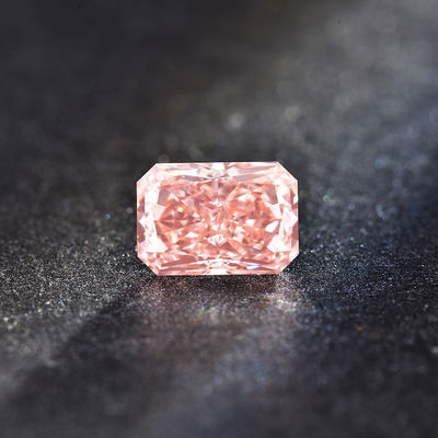 Diamant 100% synthétique synthétique de diamants de rose développé par laboratoire de carbone