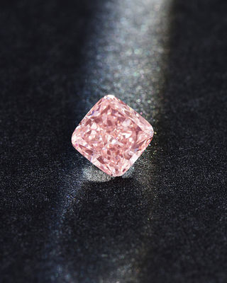 Le laboratoire lâche de CVD a créé le diamant 1.56ct IGI de Diamond Fancy Light Pink Synthetic certifié