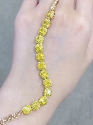 6.213ct Diamant jaune Bracelet de tennis Coussin de forme Diamants cultivés