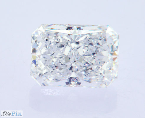 Diamants fabriqués en laboratoire Diamants synthétiques certifiés CVD IGI Collier à forme radiante
