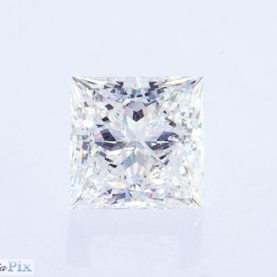 3.3ct Princess Cut Lab Créé Diamants Blancs Certifié IGI pour la fabrication de bijoux