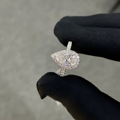 18k Diamant Blanc Culturé Anneau féminin 1.53ct E VS1 Forme de poire